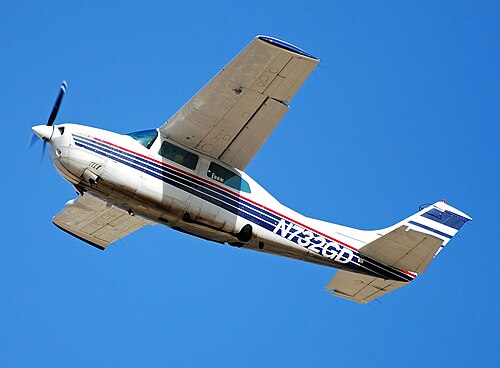 Cessna 210